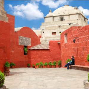 CITY TOUR + MIRADORES + SANTA CATALINA