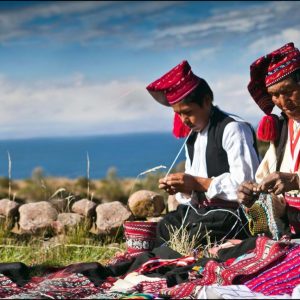 TOUR VIVENCIAL UROS(PERNOCTE) – TAQUILE 2D/1N