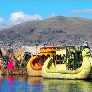 ISLAS DE LOS UROS HALF DAY